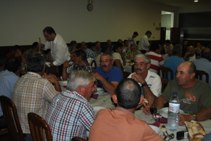 Vigilantes da Floresta em Confraternização