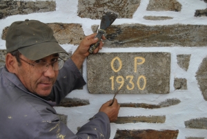 [Galeria] Junta pinta fonte do Meio-alqueire