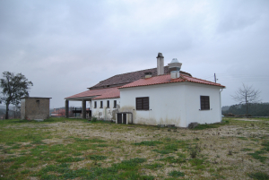 Terraço em betão na Relva da Loiça